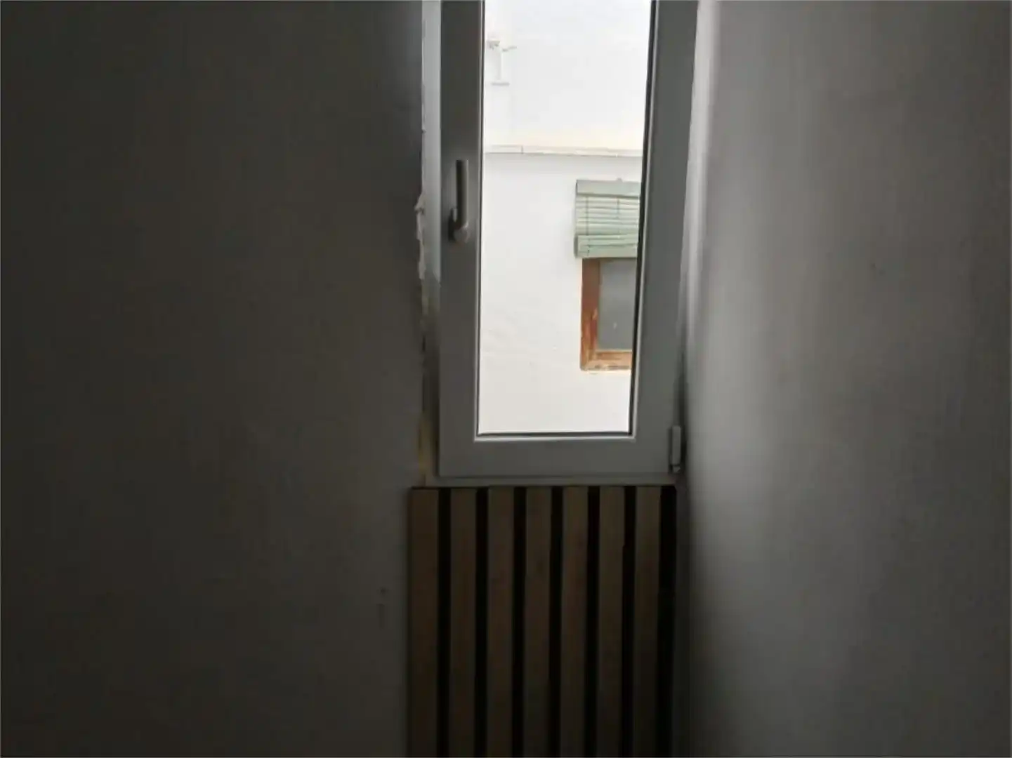 Balcony of Study for rent in Vallada  with Air Conditioner, Furnished and Balcony
