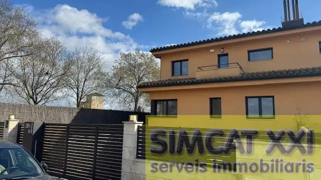 Exterior view of Houses for sale in Avinyonet de Puigventós