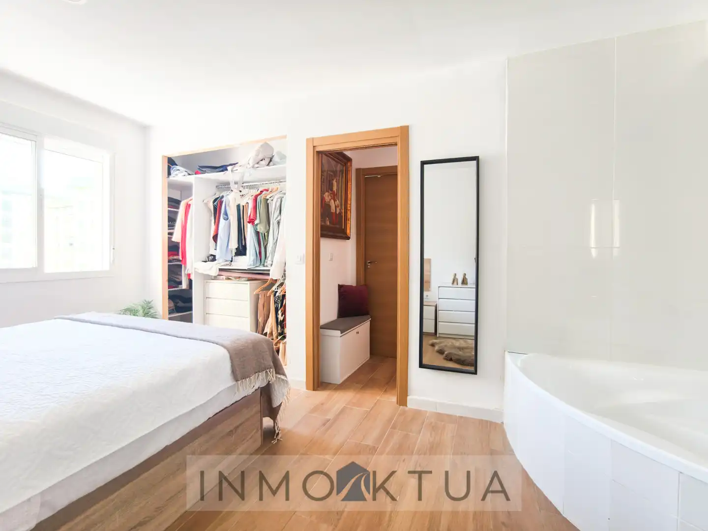 Habitación de Piso en venta en El Retiro - Parque Atlántico - Ronda este