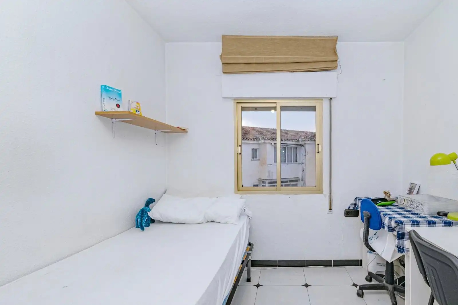 Bedroom of Flat for rent in Granada  with Furnished