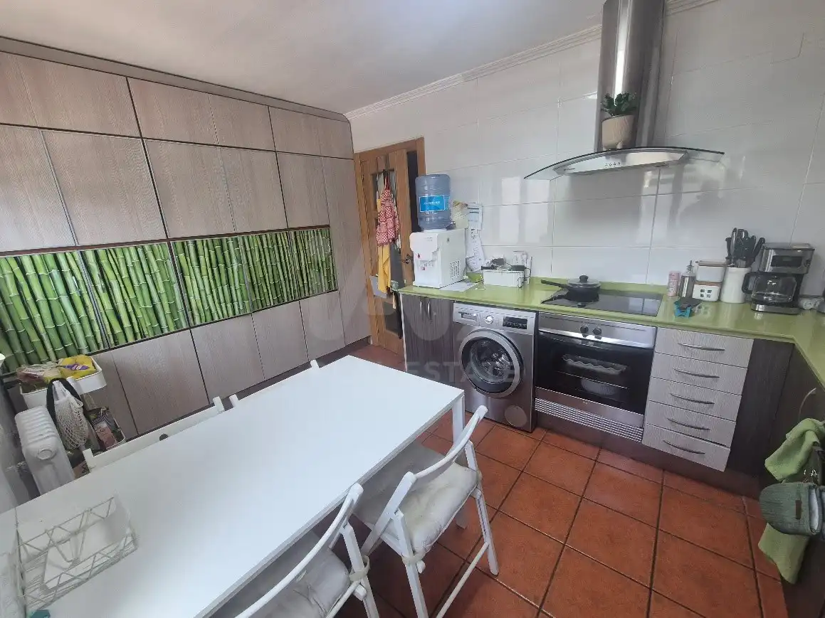 Cuina de Casa adosada en venda en Monterrubio de Armuña amb Calefacció i Terrassa