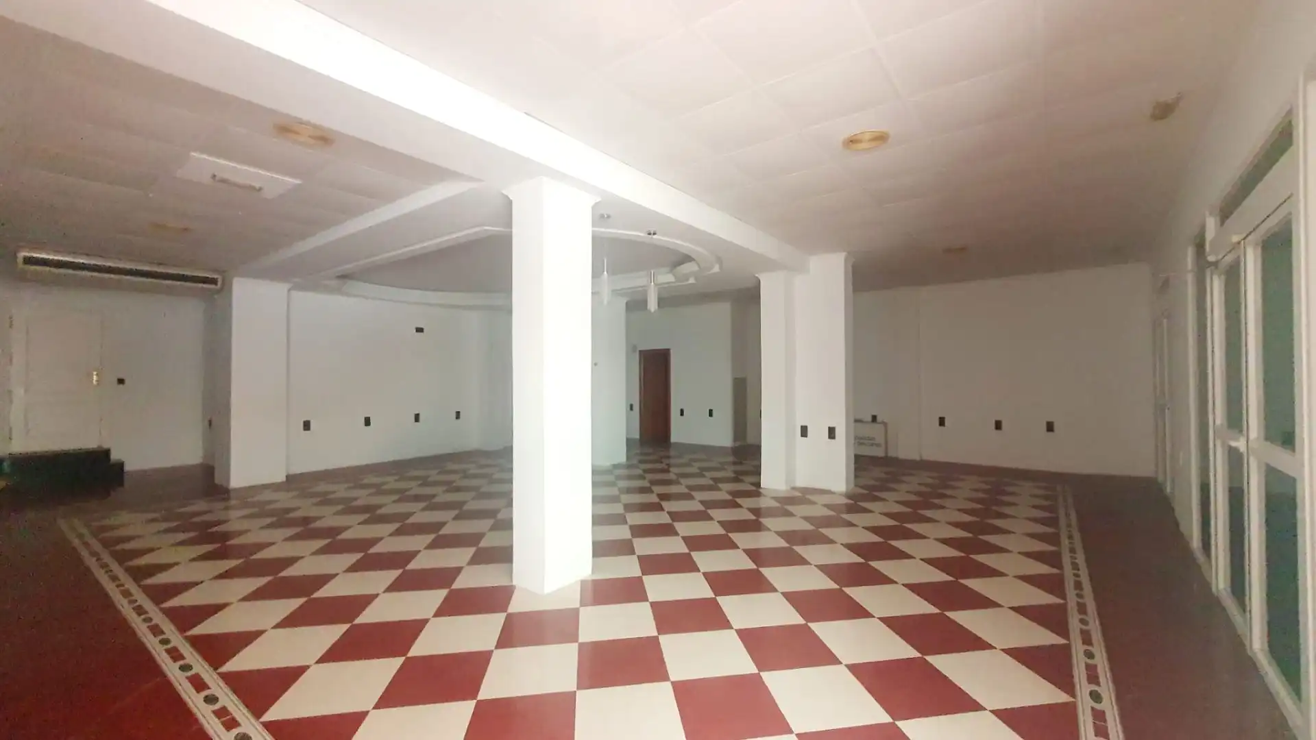 Local comercial en venda a Centro Urbano, imagen 10