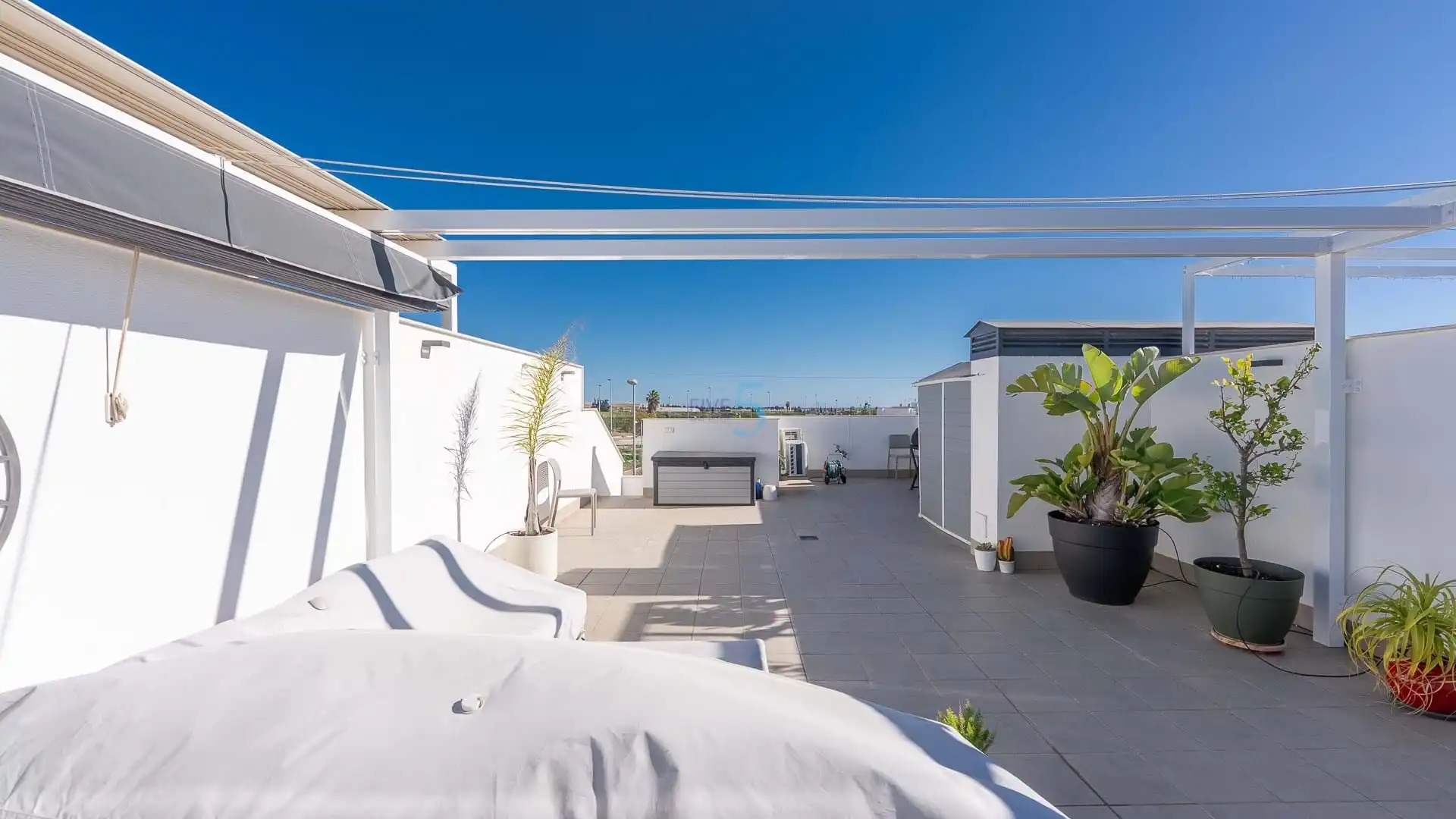 Terraza de Piso en venta en Pilar de la Horadada con Aire acondicionado, Calefacción y Piscina