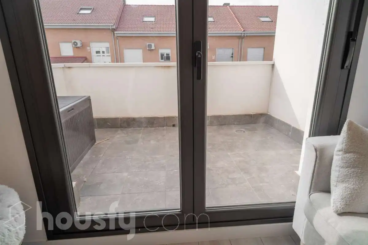 Terrassa de Casa o xalet en venda en Villalbilla amb Aire condicionat, Calefacció i Jardí privat