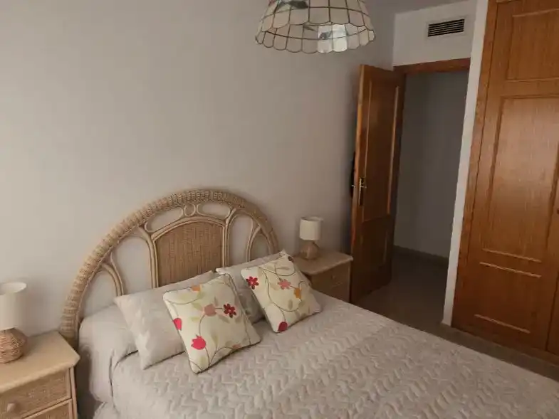 Schlafzimmer von Wohnung zum Verkauf in Gandia mit Klimaanlage, Terrasse und Schwimmbad