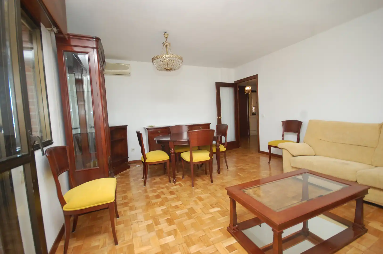 Piso con terraza en alquiler en Calle de Ramón Gómez de la Serna, imagen 2