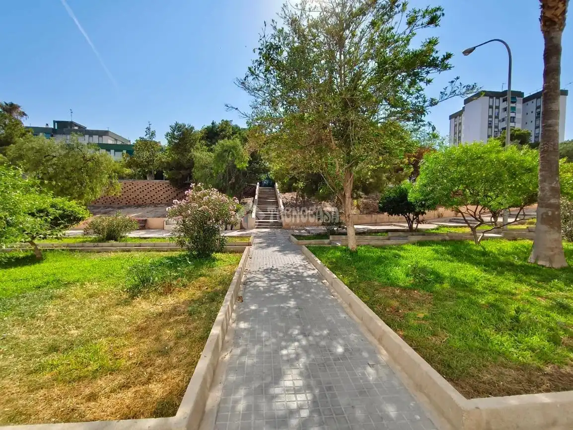 Exterior view of Flat for sale in Alicante / Alacant  with Air Conditioner and Balcony