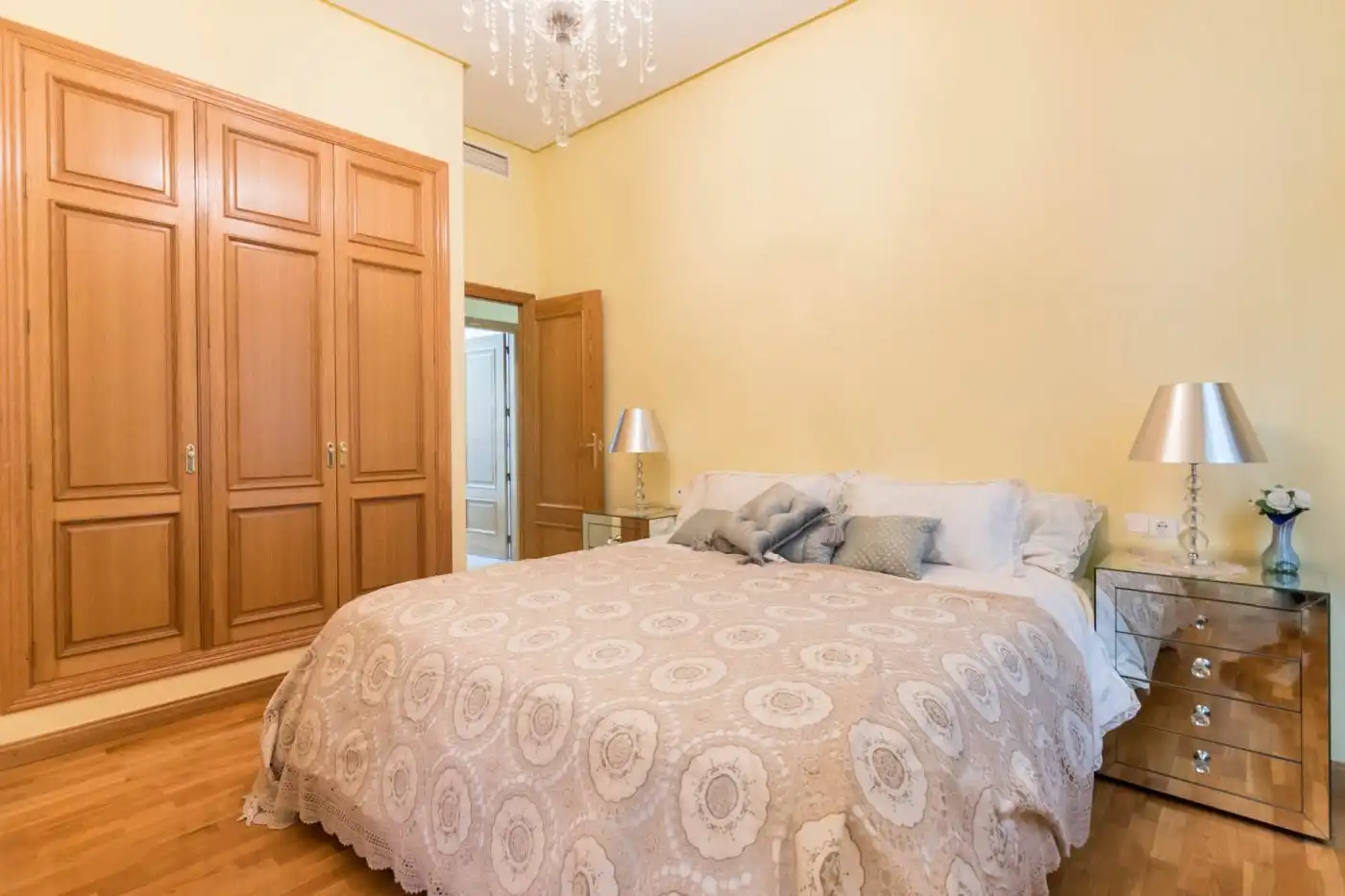 Habitación de Piso en venta en Murcia con Parquet, Trastero y Balcón