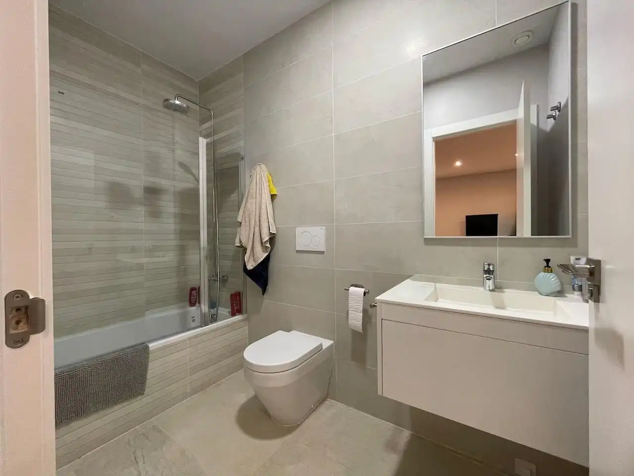 Badezimmer von Wohnung zum Verkauf in Finestrat mit Klimaanlage, Heizung und Terrasse