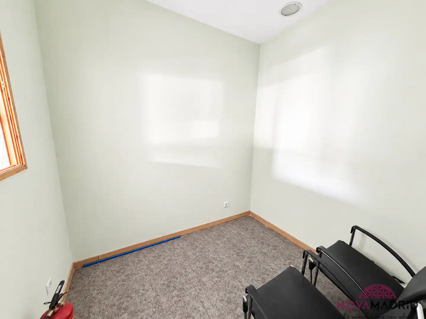 Commercial properties for sale in Fuenlabrada  with Air Conditioner