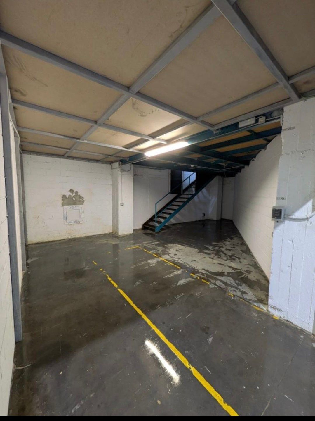 Industrial buildings to rent in Metro Bolueta, Bolueta
