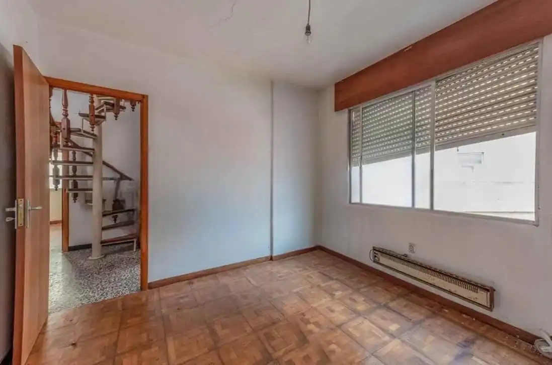 Piso en venta en Ribeira con Terraza