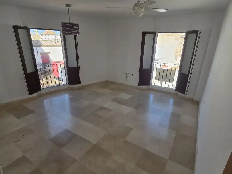 Sala d'estar de Pis en venda en Centro - Calzada - Cabo Noval