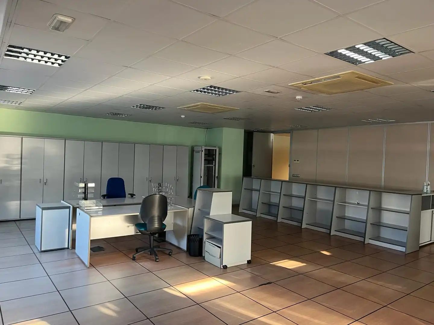 Oficina en alquiler en Azken Portu - Behobia