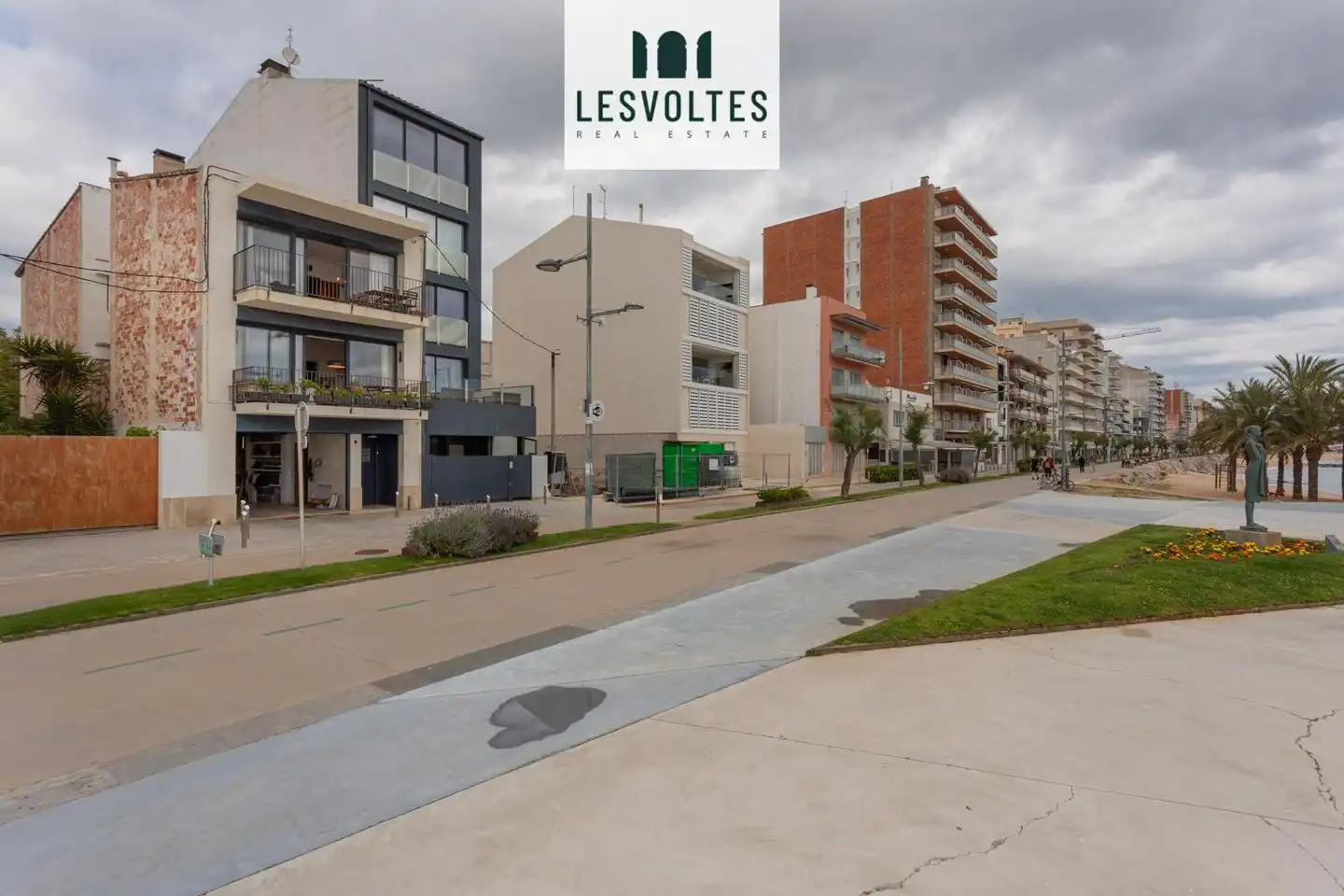 Appartamento con giardino in vendita a De Josep Mundet, imagen 18