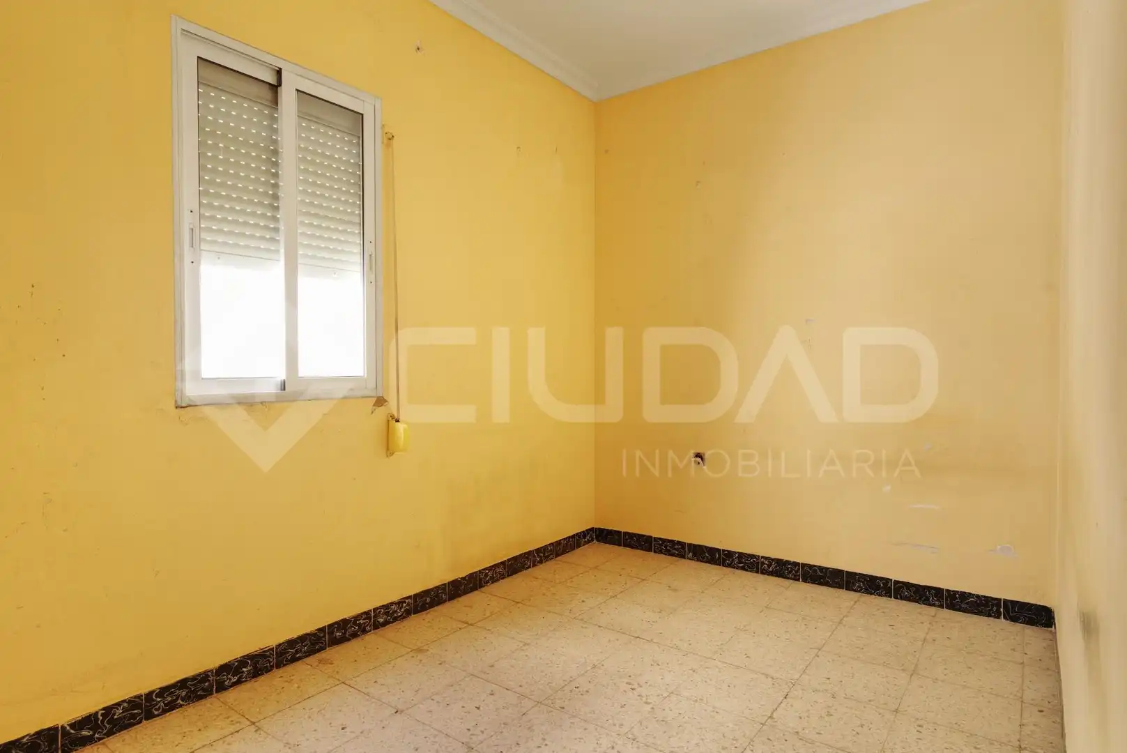 Habitación de Piso en venta en La Puebla del Río
