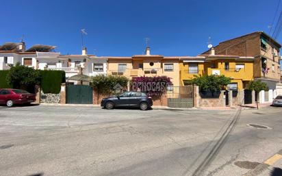 Exterior view of Single-family semi-detached for sale in Armilla  with Balcony