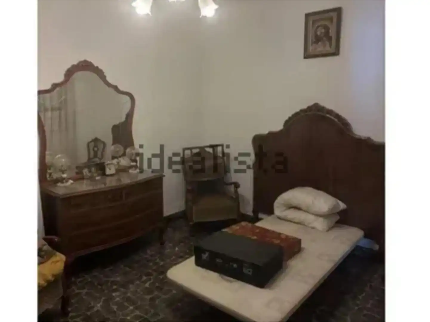 Dormitori de Casa adosada en venda en Guadassuar amb Balcó