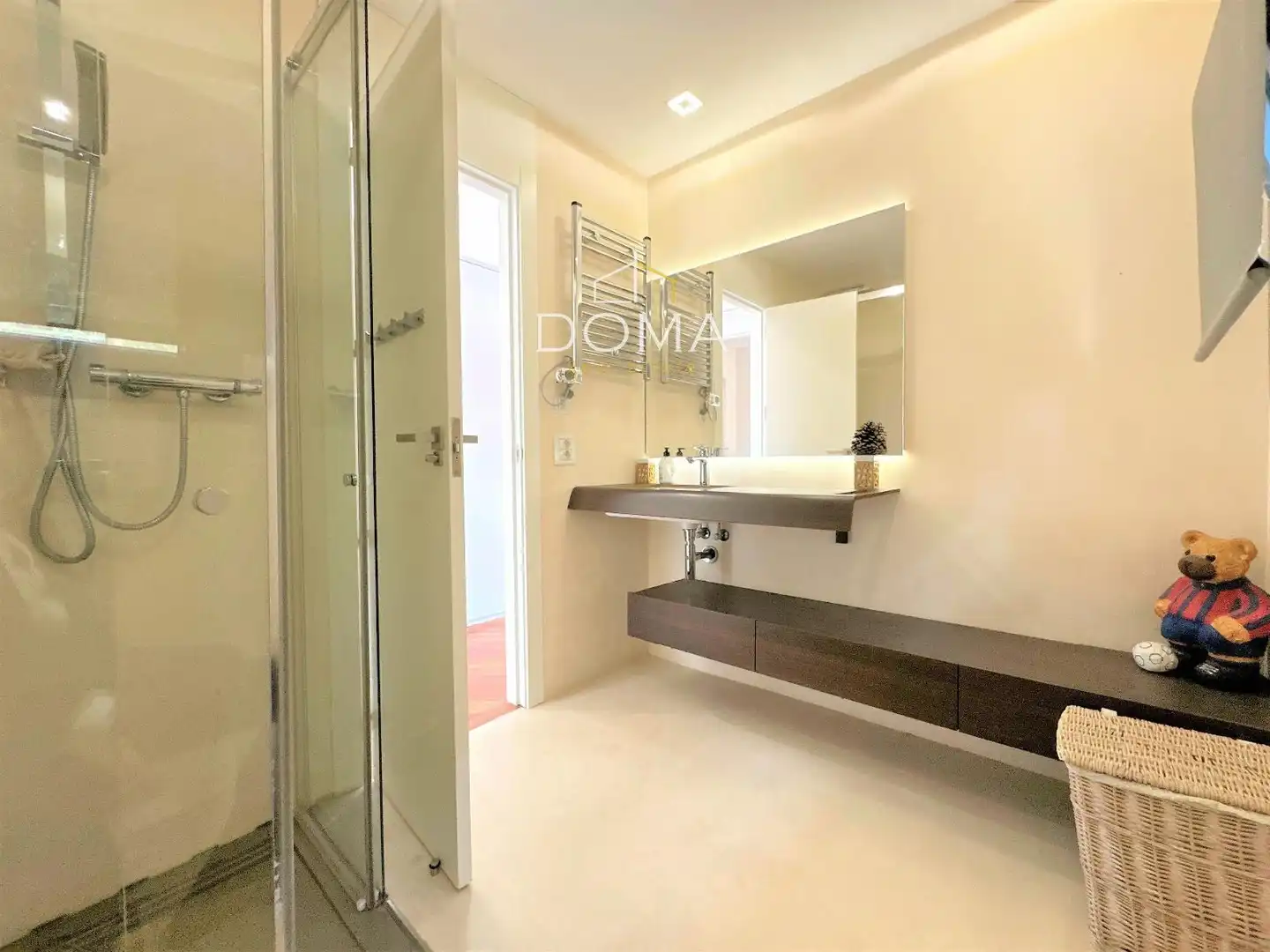 Baño de Casa o chalet en venta en Barcelona con Aire acondicionado, Calefacción y Jardín privado