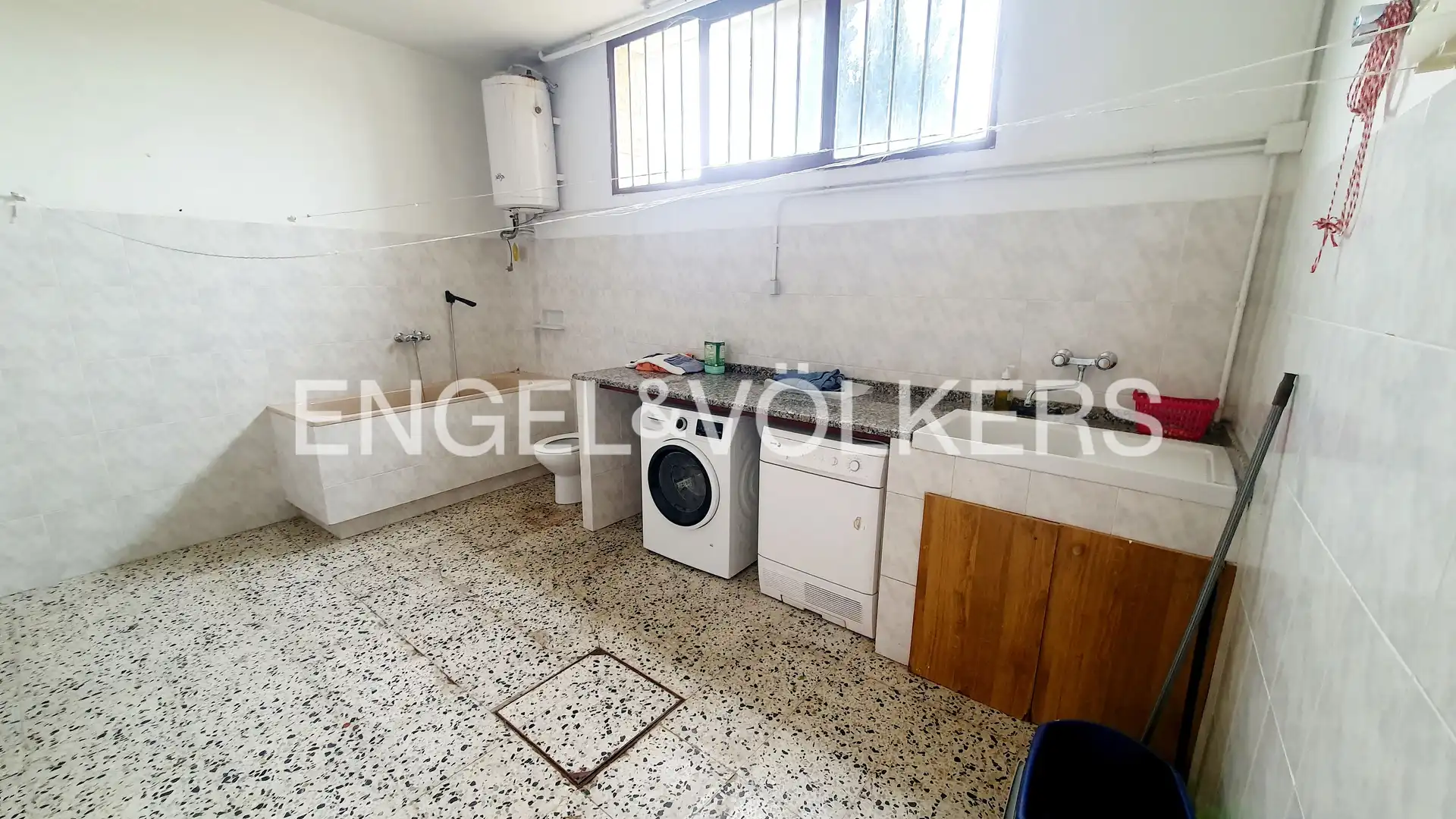 Cocina de Casa adosada en venta en Aguilar de Campoo con Calefacción, Jardín privado y Parquet