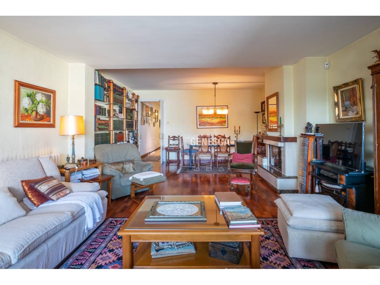 Sala d'estar de Casa o xalet en venda en Matadepera amb Aire condicionat, Calefacció i Jardí privat