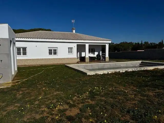 Exterior view of Houses for sale in Chiclana de la Frontera  with Storage room and Swimming Pool