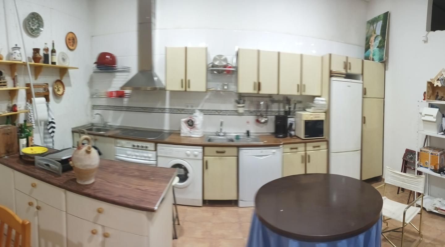 Kitchen of Box room for sale in Calatayud
