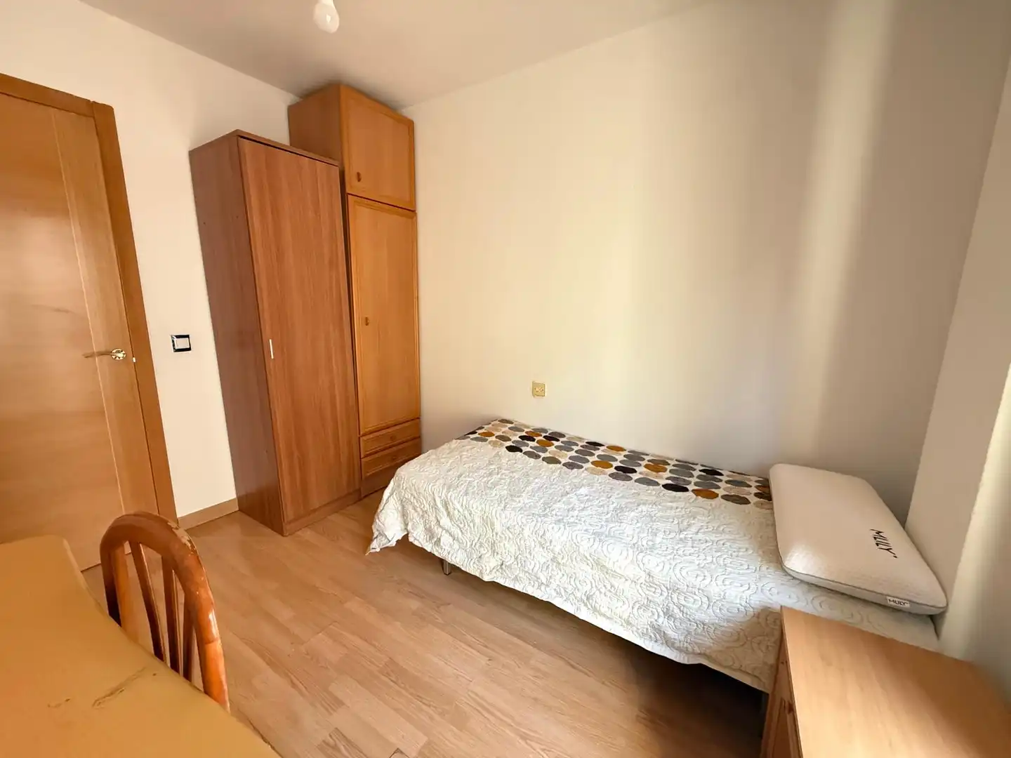 Bedroom of Flat for rent in Salamanca  with Heating, Parquet flooring and Furnished