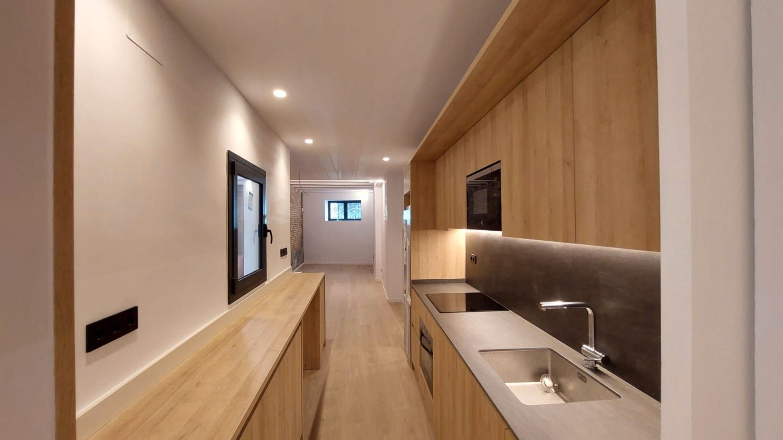 Kitchen of Flat for sale in  Barcelona Capital  with Air Conditioner and Heating