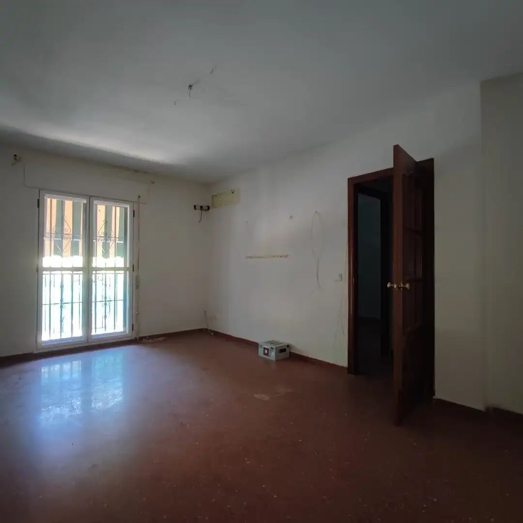 Piso en venta en Córdoba con Aire acondicionado, Trastero y Piscina comunitaria