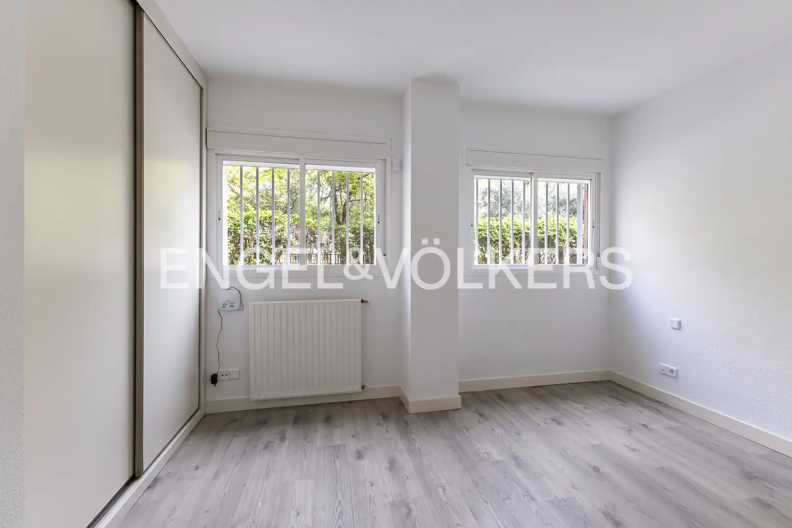 Bedroom of Flat for sale in Alcobendas  with Heating, Storage room and Swimming Pool