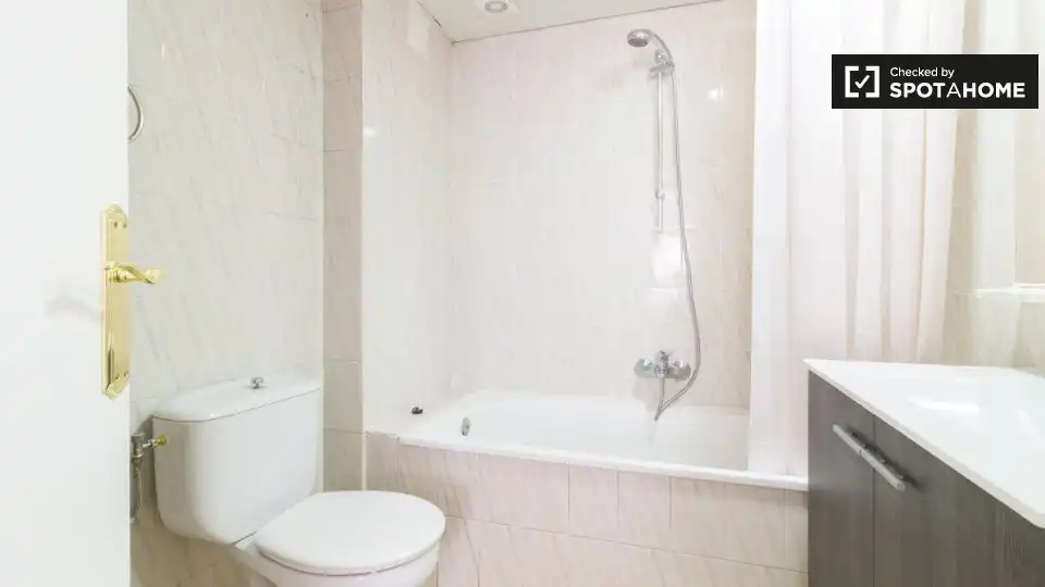 Flat for rent in El Coll