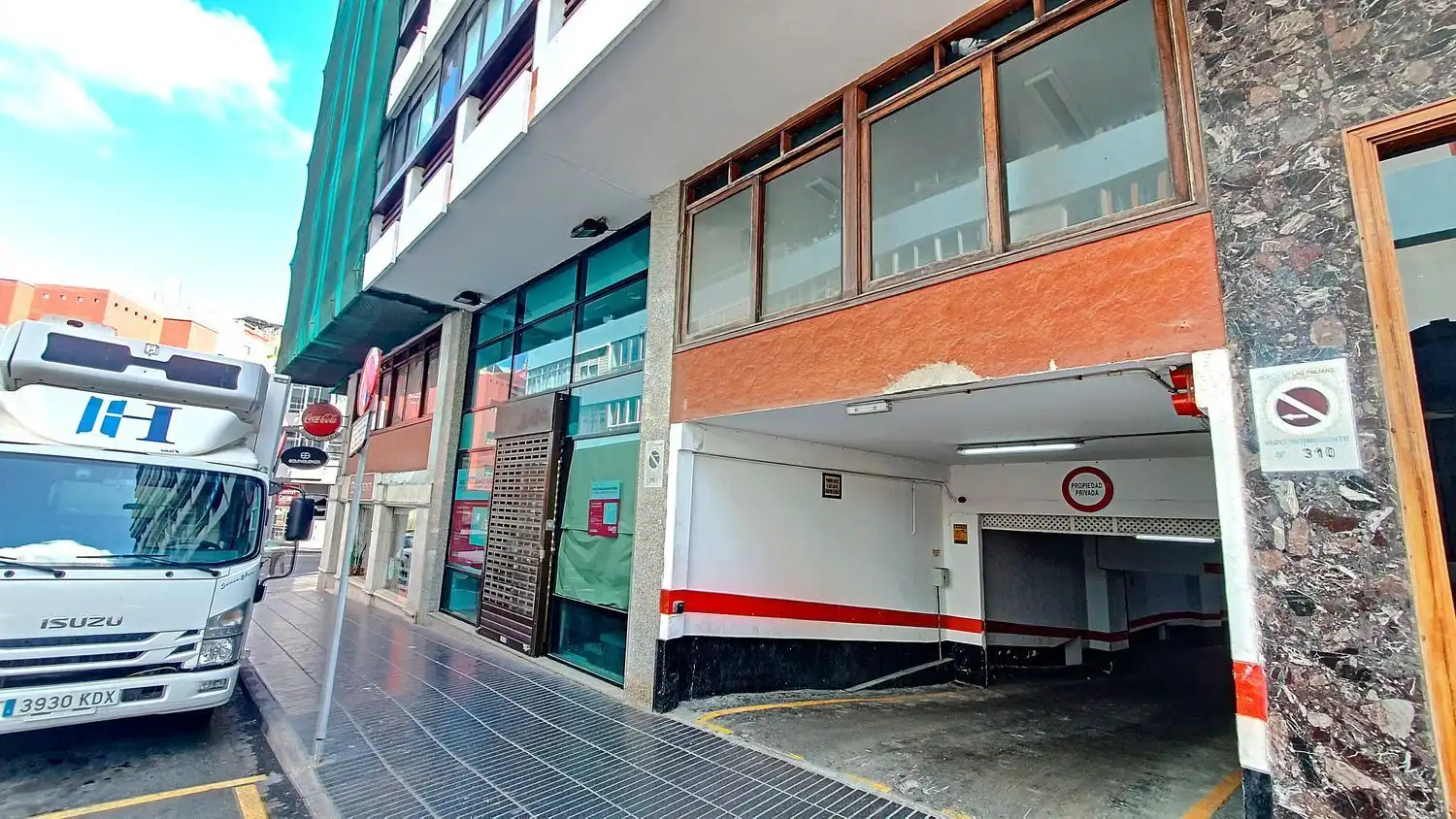 Vista exterior de Local de alquiler en Las Palmas de Gran Canaria con Aire acondicionado