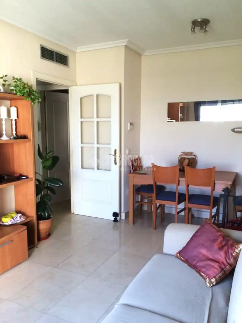 Habitación de Ático en venta en Villaviciosa de Odón con Terraza y Piscina comunitaria