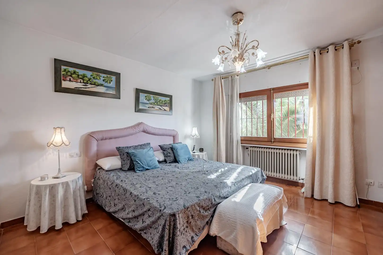 Bedroom of Houses for sale in Madrid  with Heating, Private garden and Terrace