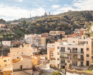 Exterior view of House or chalet for sale in  Barcelona Capital  with Air Conditioner, Heating and Private garden