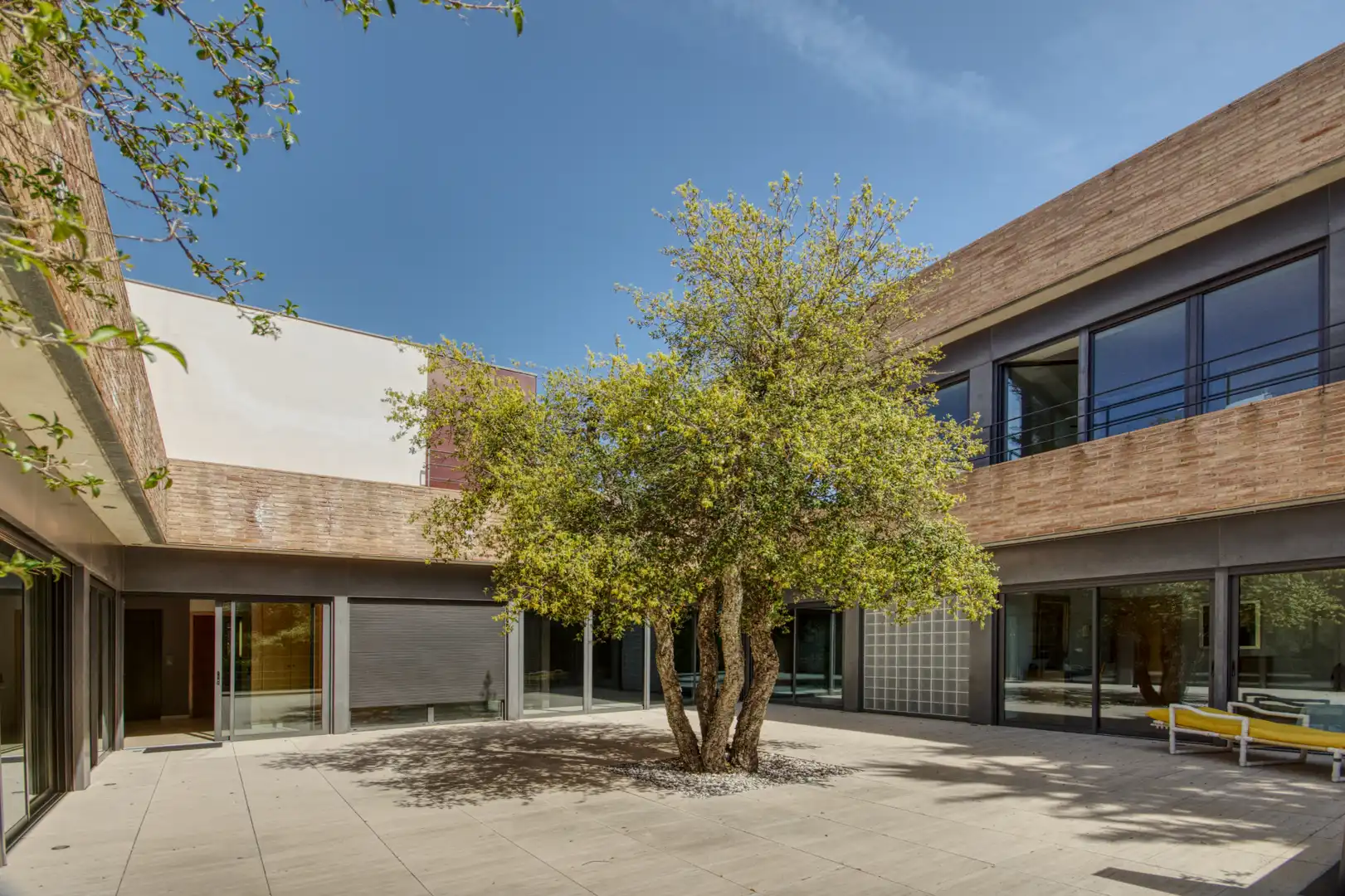 Außenansicht von Haus oder Chalet zum Verkauf in Sant Cugat del Vallès mit Klimaanlage, Heizung und Privatgarten