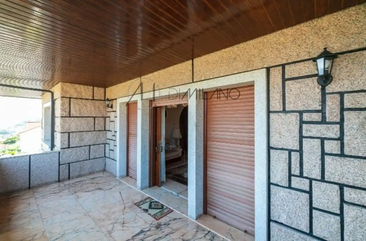 Vista exterior de Casa o xalet en venda en Moaña amb Calefacció, Jardí privat i Terrassa