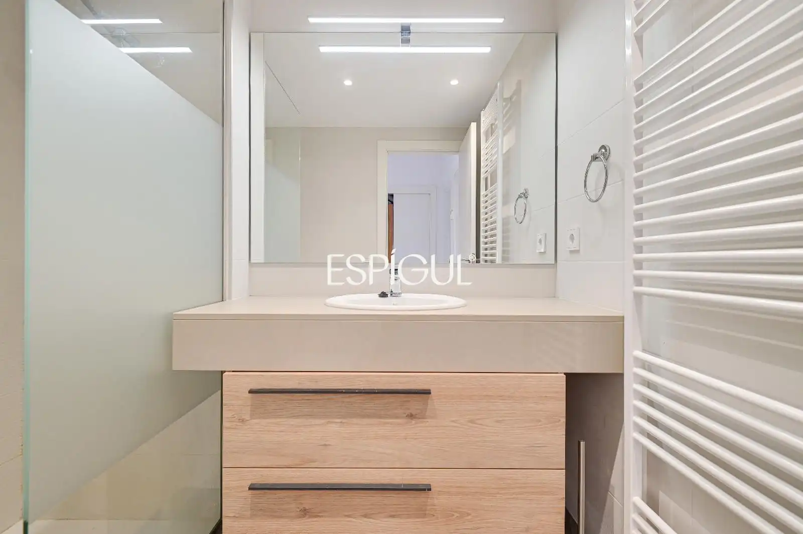 Bathroom of Houses for sale in Vilablareix  with Heating, Terrace and Storage room