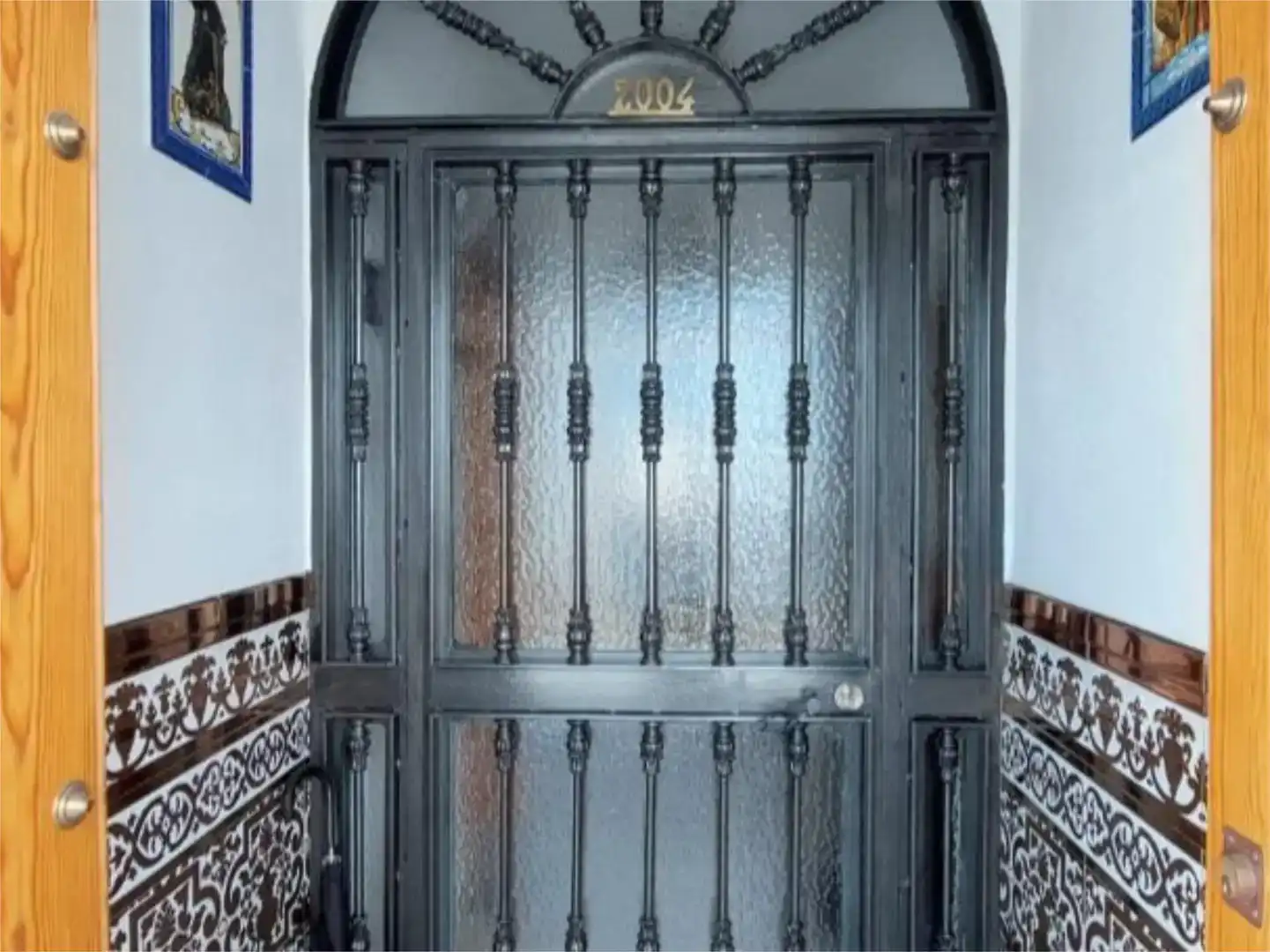Casa adosada en venda en Castilblanco de los Arroyos amb Aire condicionat, Jardí privat i Traster