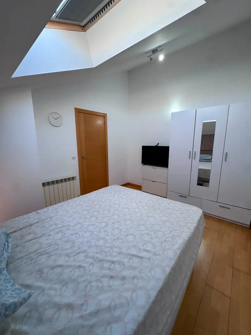 Schlafzimmer von Maisonette zum Verkauf in La Muela mit Klimaanlage, Heizung und Privatgarten