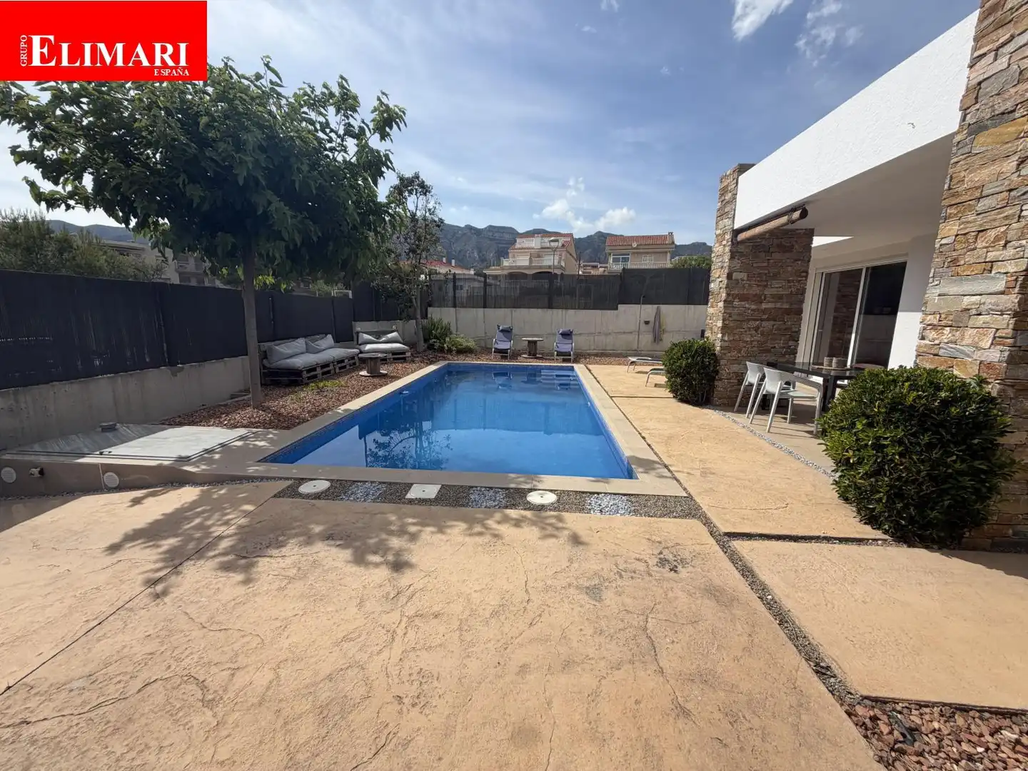 Villa mit Pool zum Verkauf in Alcanar