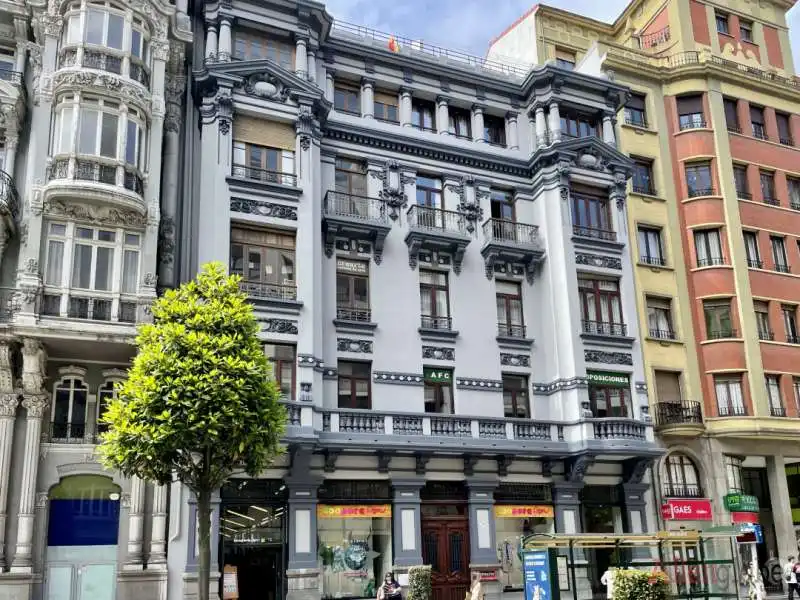 Oficina de lloguer a Centro - Casco Histórico