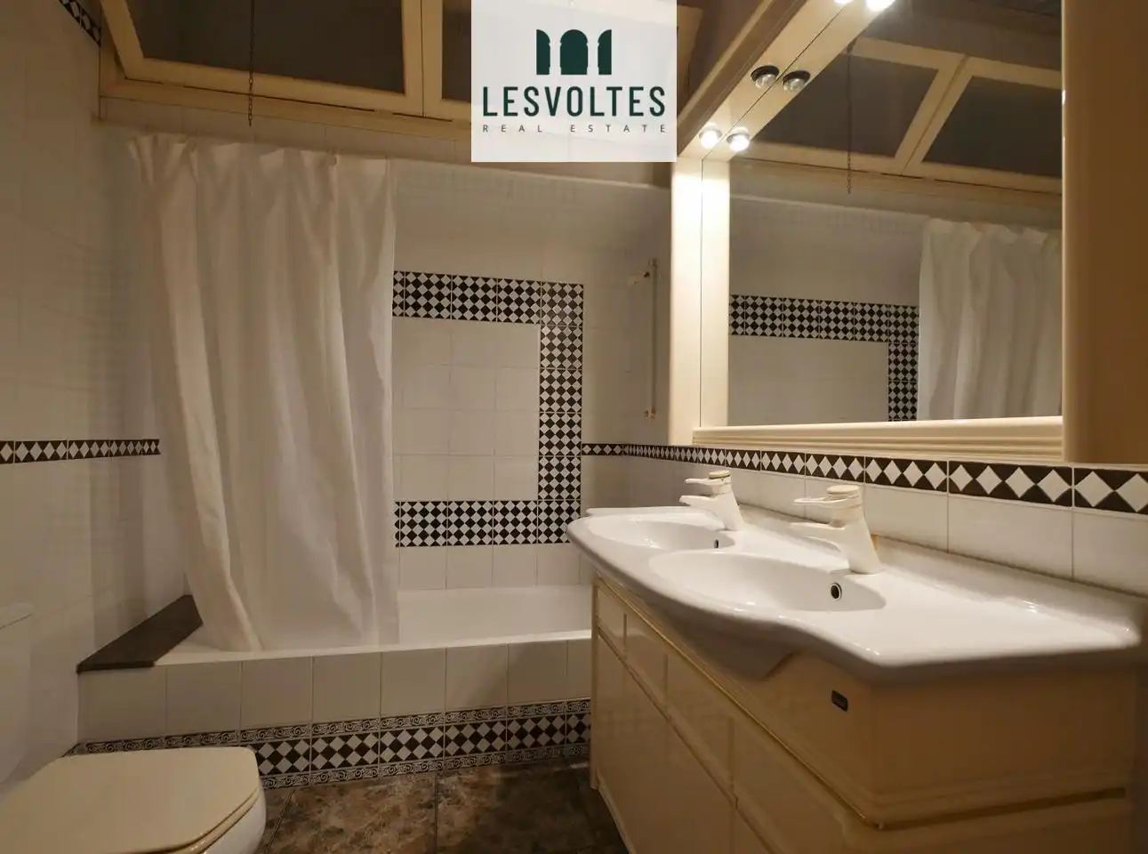 Bathroom of Houses for sale in Palafrugell  with Terrace and Internet