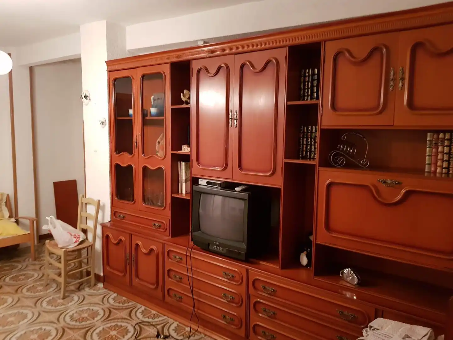 Sala d'estar de Casa o xalet en venda en Pétrola amb Terrassa