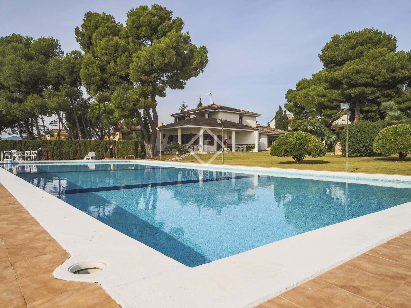 Jardí de Casa o xalet en venda en El Vendrell amb Calefacció, Jardí privat i Terrassa