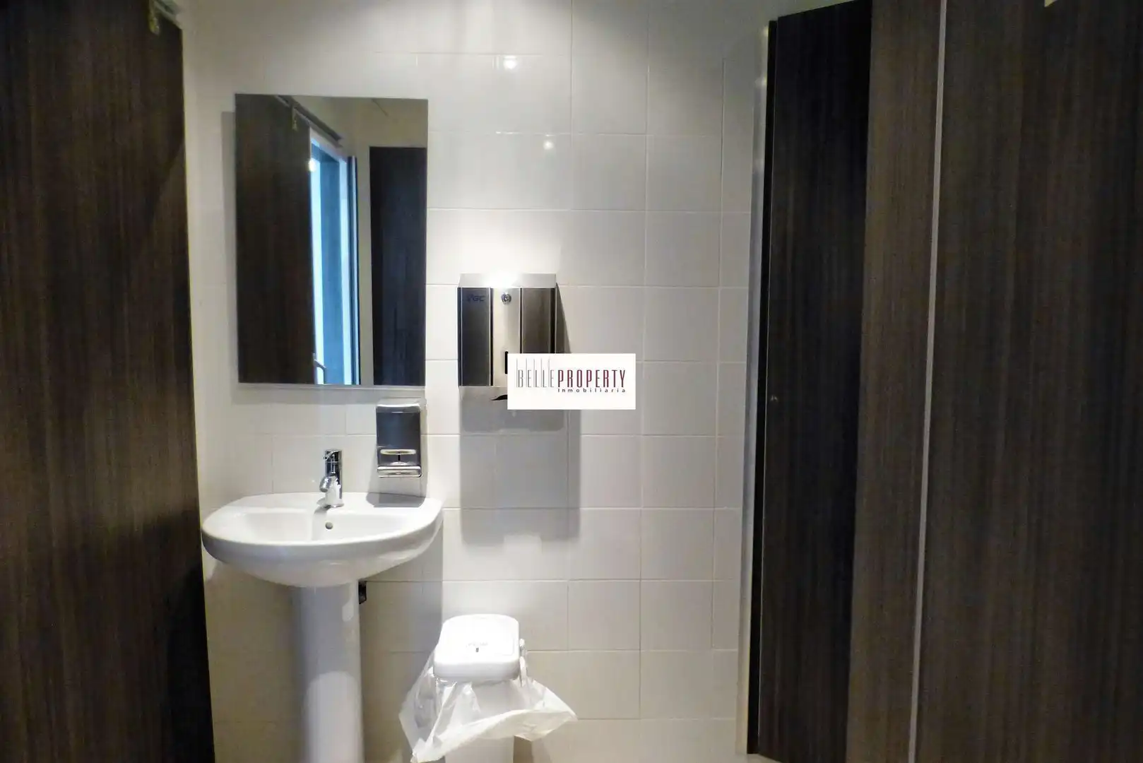 Badezimmer von Gebäude zum Verkauf in Empuriabrava