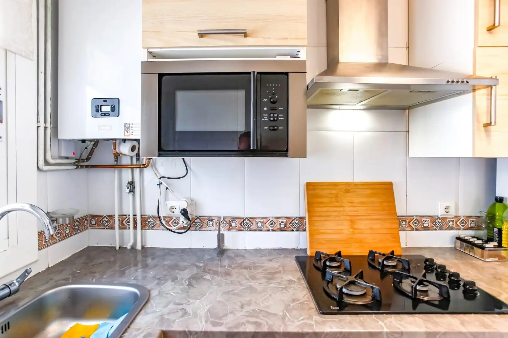Cuina de Pis en venda en Cunit amb Calefacció, Parquet i Terrassa