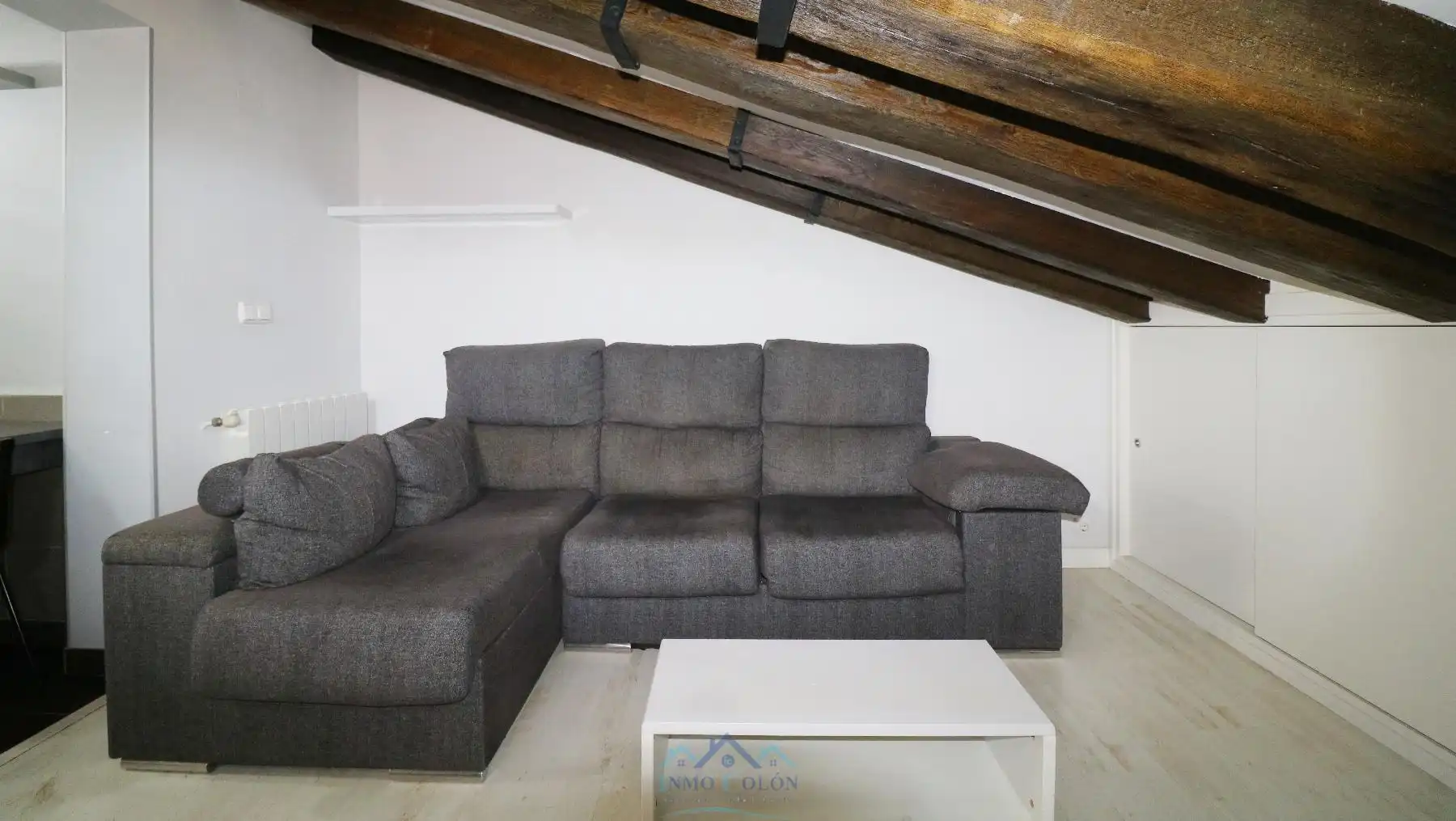 Sala d'estar de Àtic en venda en Irun  amb Calefacció i Parquet