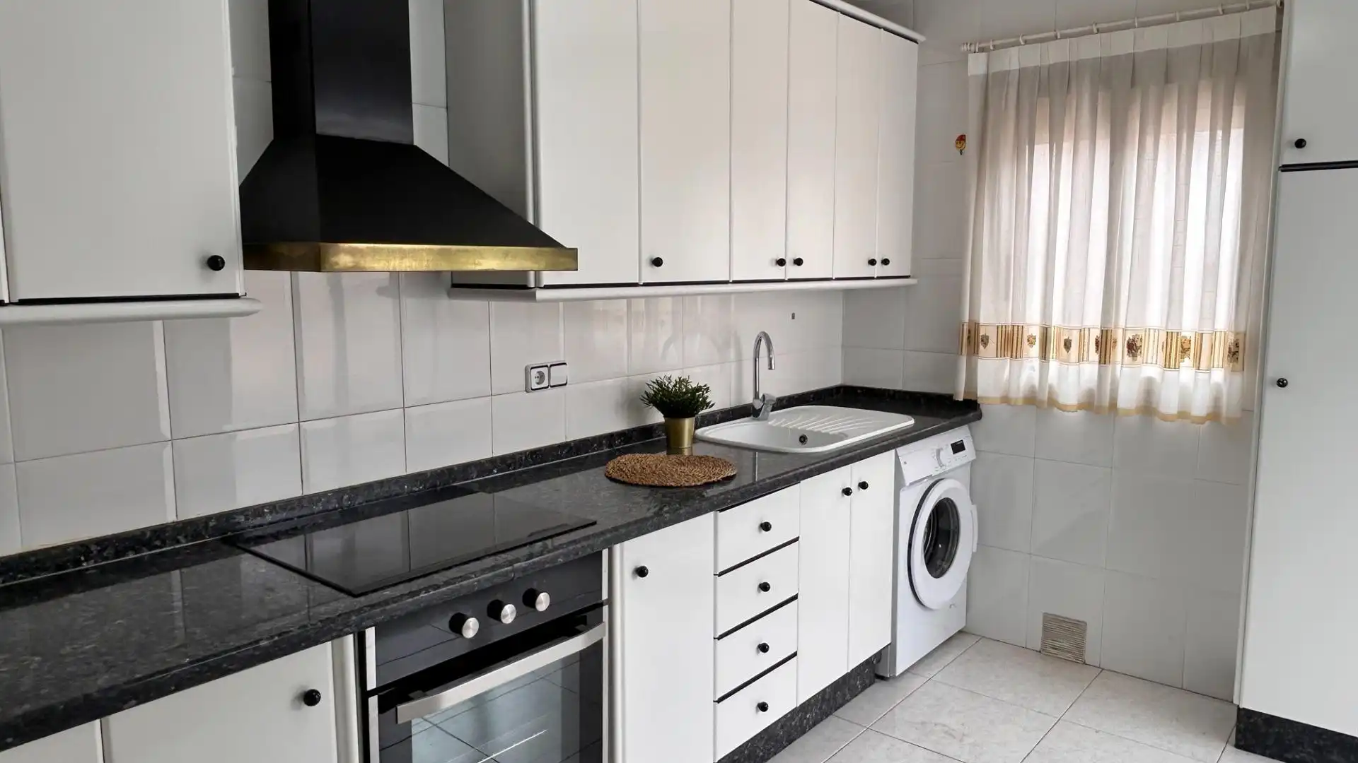 Cocina de Piso para compartir en Murcia con Terraza, Amueblado y Balcón